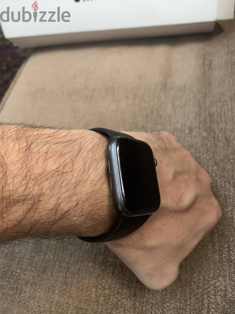 APPLE WATCH SE 44MM 7