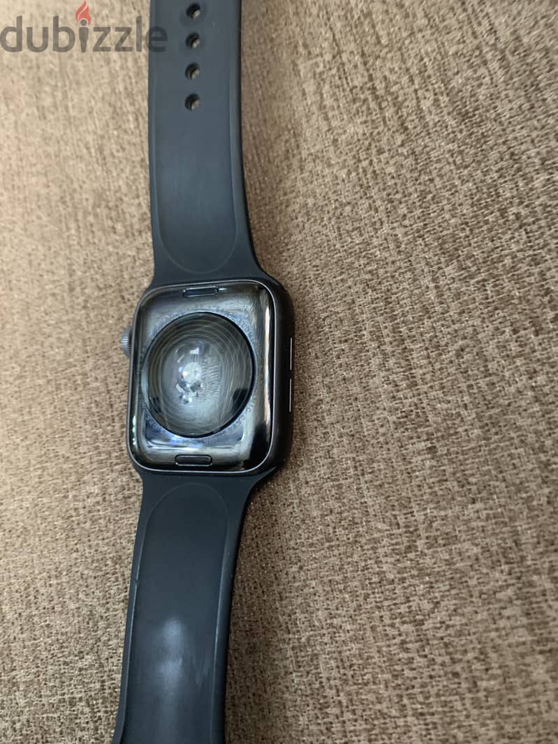 APPLE WATCH SE 44MM 10