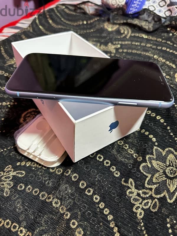 Iphone XR 64 GB 7