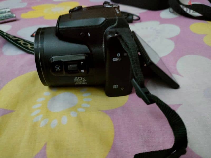 Nikon B500 camera SLR 4