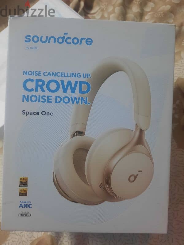 Soundcore Space One سماعتين بالبرشام بتاعهم 0