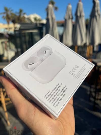 airpods pro semi