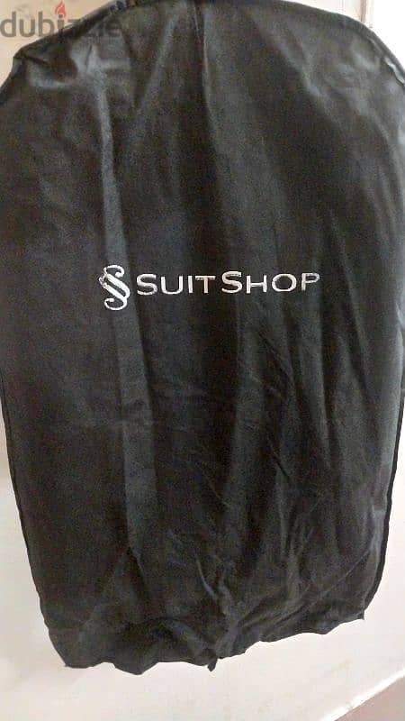 بليز شيك من محل suits suitshop يلبس لحد ٧٠ كيلو مقاساته في الصور جديد 3