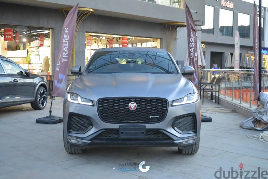 Jaguar F-Pace 2021 0