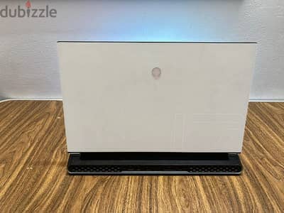 dell alienware M17 R3