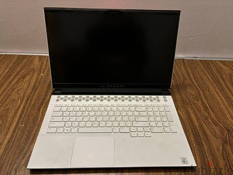 dell alienware M17 R3 2