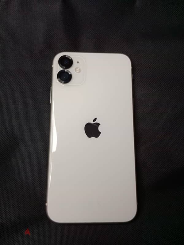 iPhone 11 3