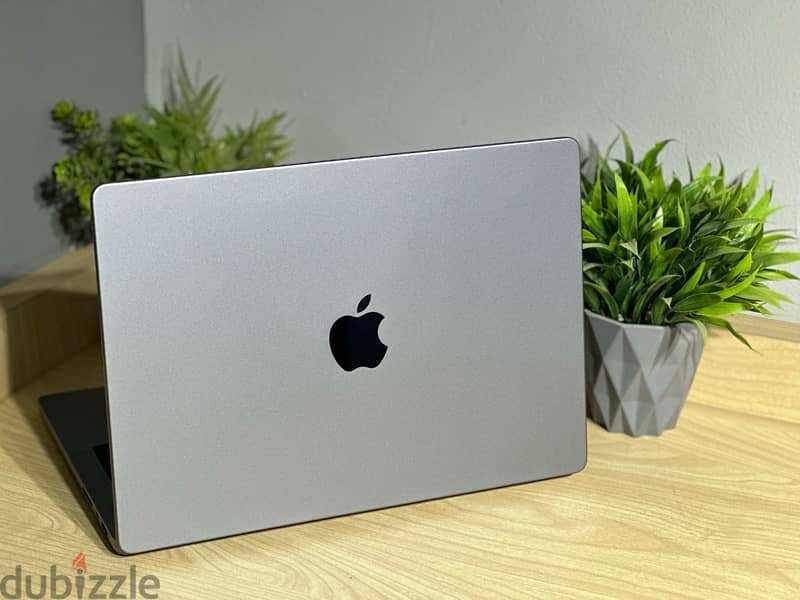 Macbook Pro M1 Pro 14-inch 2021 2