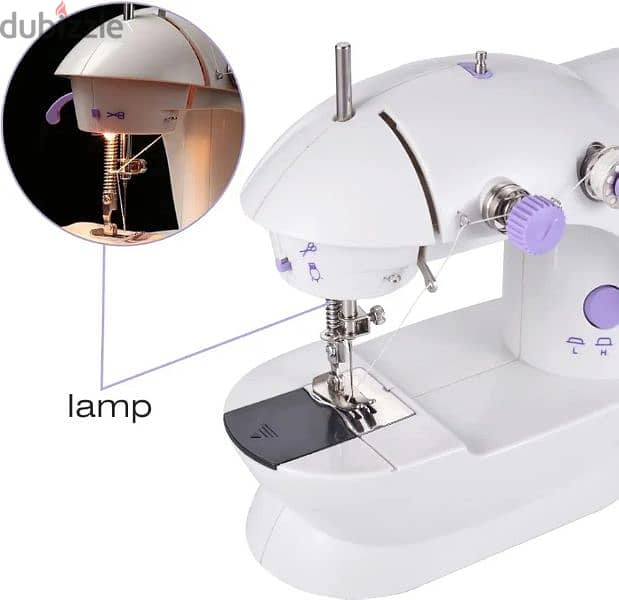 ماكينة خياطة صغيرة  تعمل بالكهرباء او بالبطاريات صغيرة وخفيفة الوزن 3