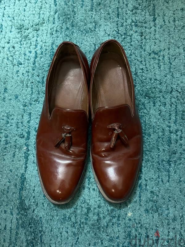 جزمه كلاسيك classic shoes مستورده استخدام بسيط مقاس ٤٣ 0