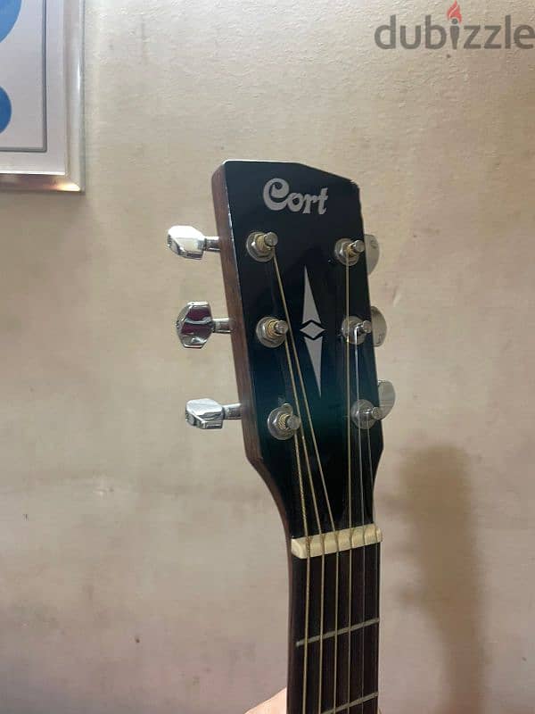 Acoustic guitar cort ad 810 (Used Like New) + Case 6