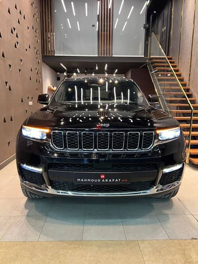 jeep grand Cherokee جيب جراند شيروكى 2024