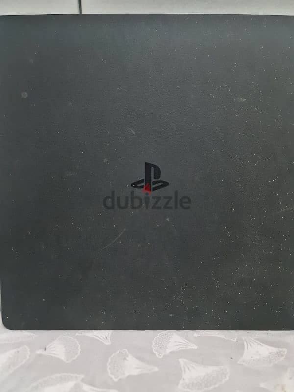 ps4 slim tera 1tb و عليه لعبتين 2