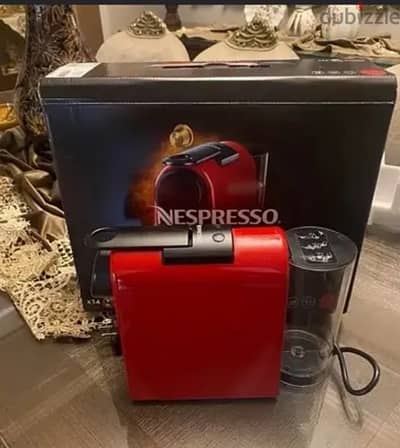 Nespresso Essenza Mini D30 Coffee Machine.