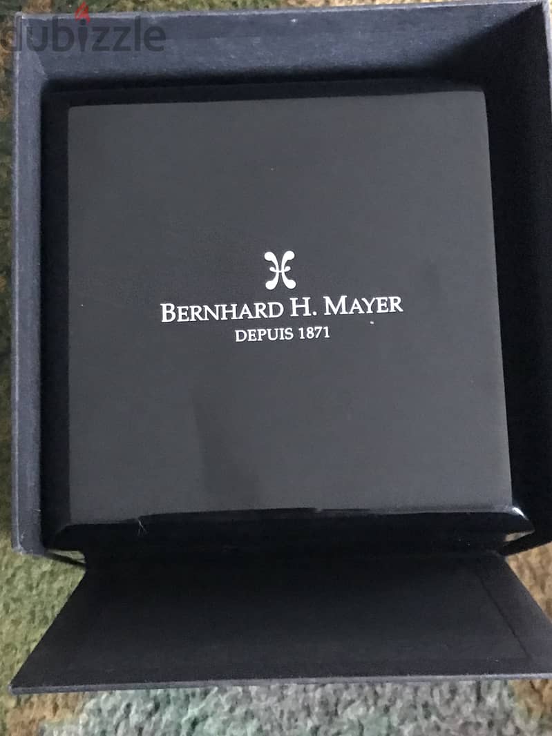 ساعة سويسري اصليه bernard h. mayer 4