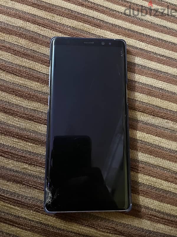 Samsung galaxy note 8 محتاج شاشه فقط 0