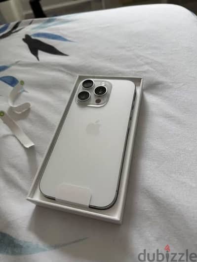 iphone 16 pro 256 - just opened