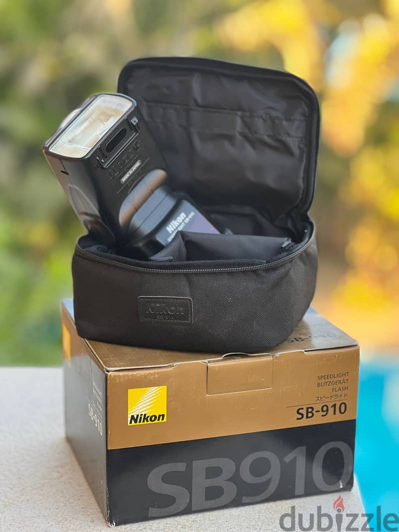 Nikon Flash SB-910 Like new used 1 time only | فلاش SB-910 Nikon 8