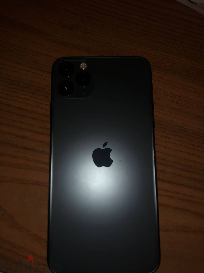 iPhone 11 Pro max 1