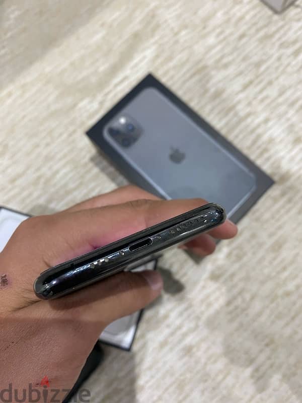 iPhone 11 Pro 6