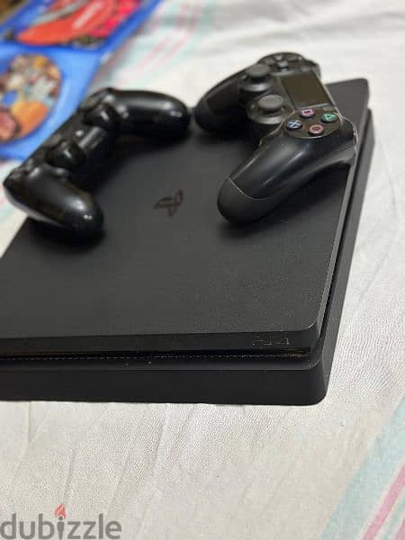 Playstation 4 slim 2