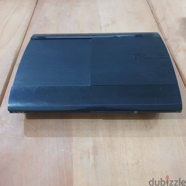 ps3 super slim 1