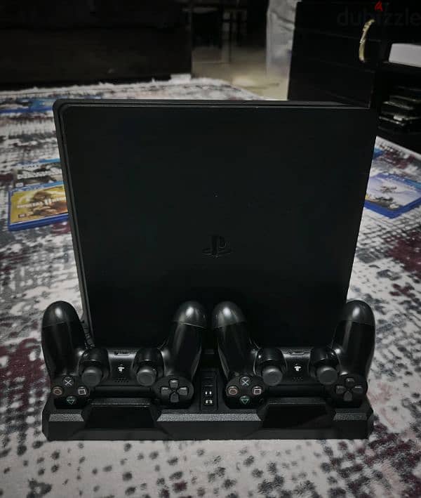 Ps4 slim 1