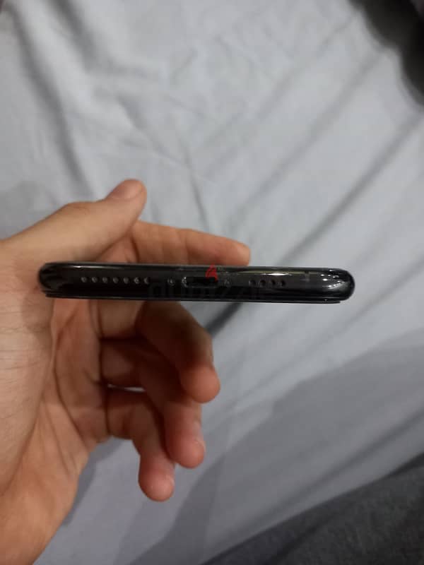 ايفون xs max نسخه N بطاريه 85 استعمال نضيف 2