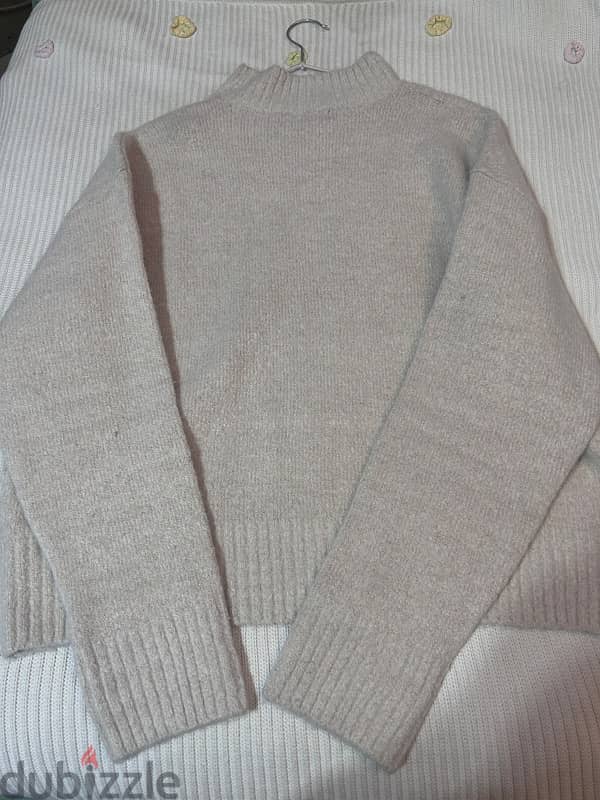 Beige pullover from bershka Kuwait 3