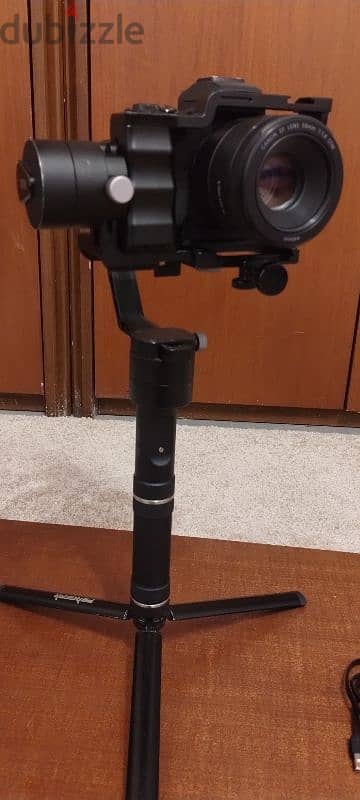 zhiyun crane v2 gimbal 2