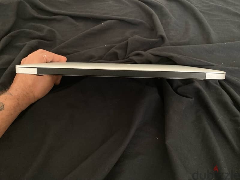 MacBook Air 11” 2015 3