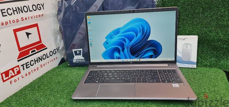 HP ZBOOK G7 i7 10H Ram 32G SSD 512 4