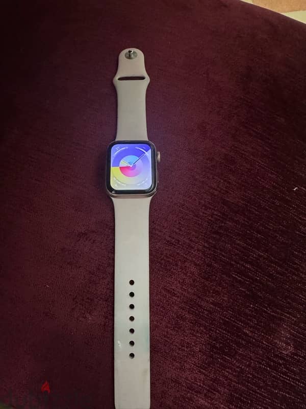 Apple watch SE 40 MM 1st generation 0