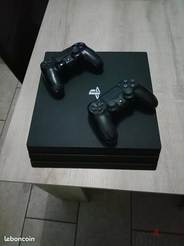 بلاي ستيشن 4 / Ps4 Pro 3