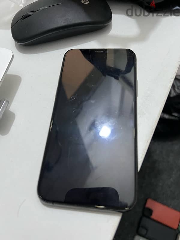 iPhone 11 Pro 6