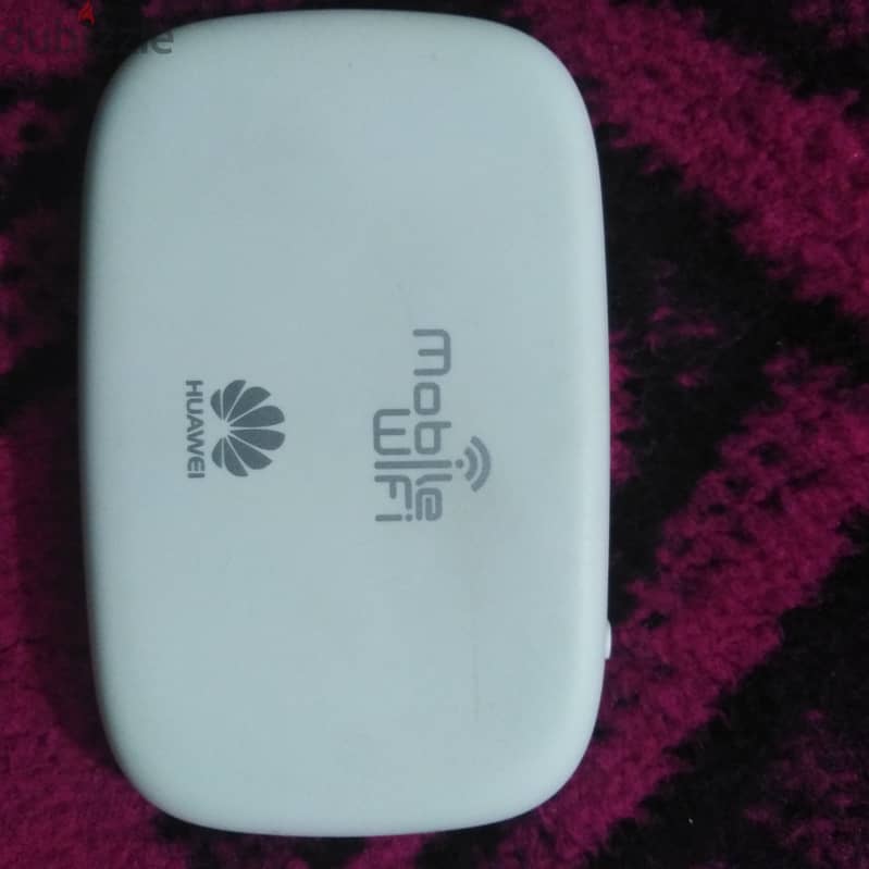 Huawei mobile wifi e5336, new (not used) راوتر هواوي محمول 1