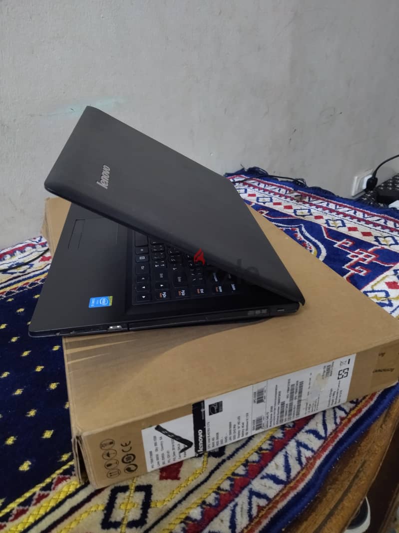 للبيع لاب توب لينوفو lenovo G40-70 core i5 RAM 8G 10