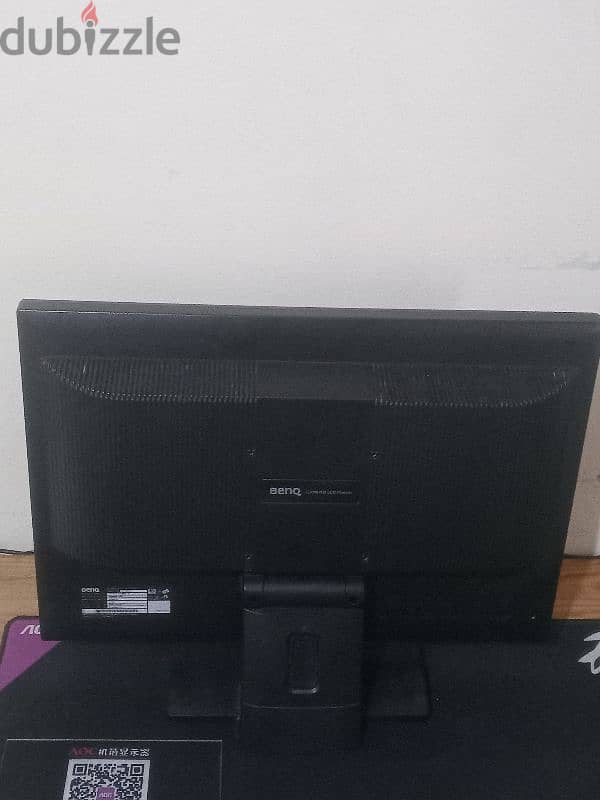 شاشه BENQ  ١٦ بوصه استعمال نضيف في الاسكندريه 3