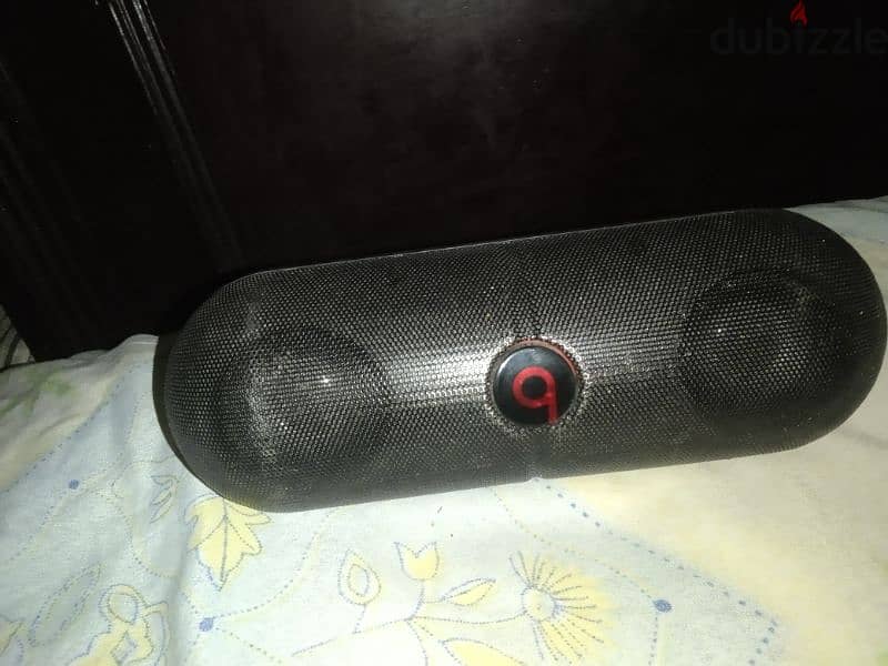 beats pill xl/ 1