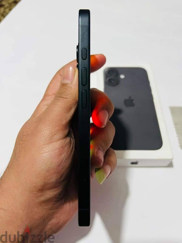 IPhone 16 جديد اكتف فقط 4