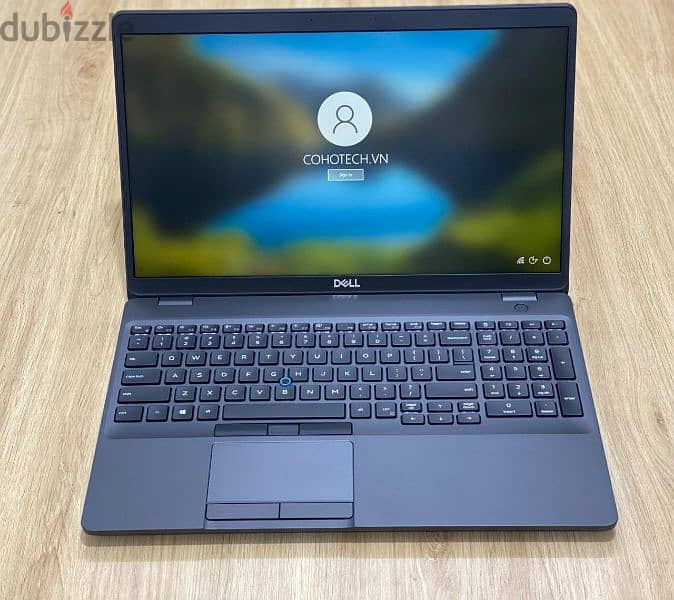 dell precision 3541/ i7/ جيل تاسع بكارت شاشة 4 جيجا 9