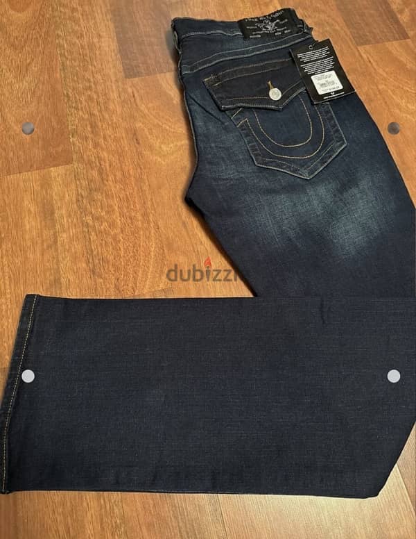 TRUE RELIGION JEANS 4