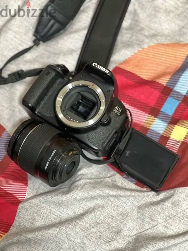 canon 700d kit 18-55MM بحاله ممتازه 0