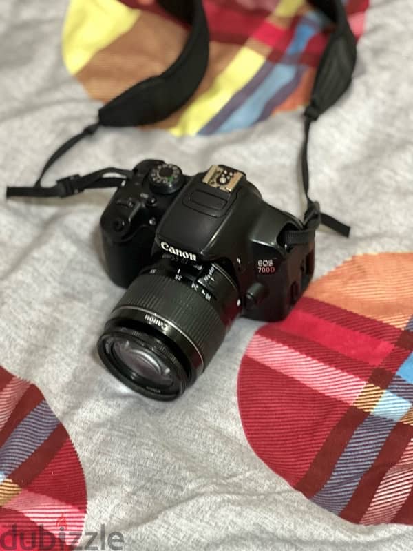 canon 700d kit 18-55MM بحاله ممتازه 3