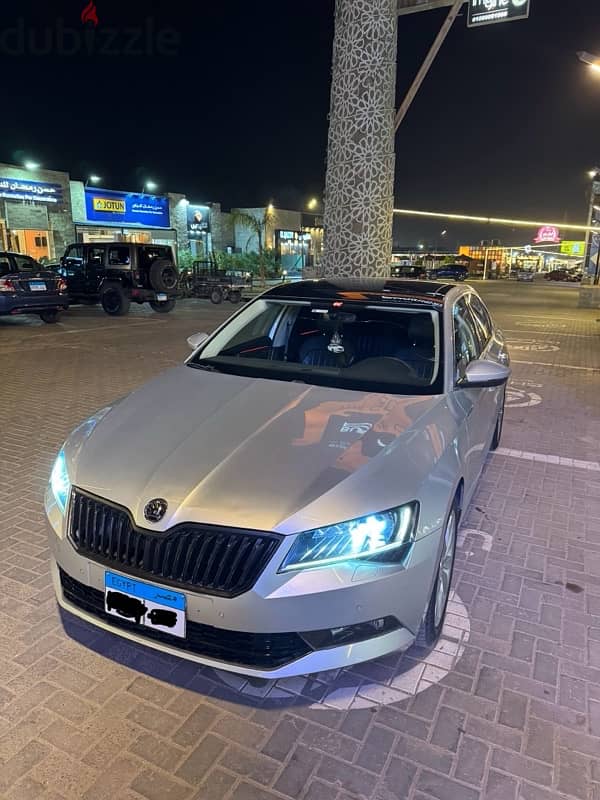 Skoda Superb 2019 0