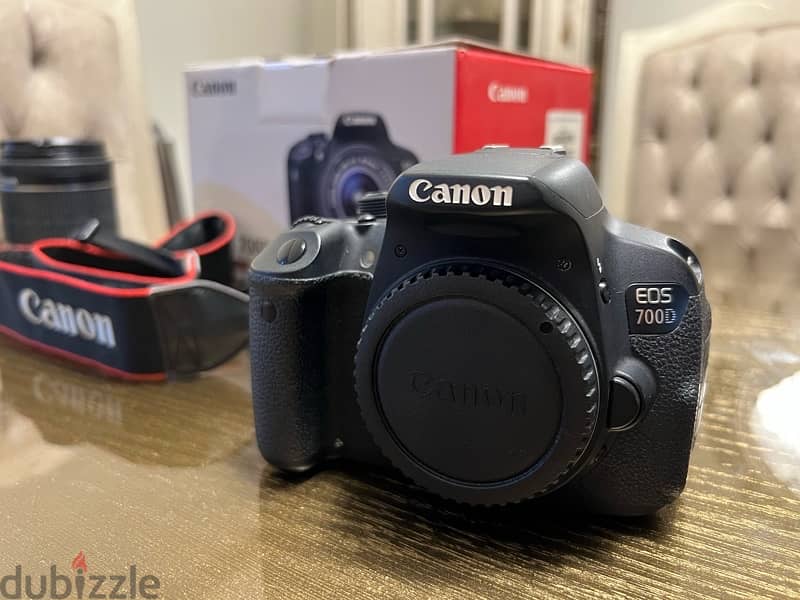 Canon 700D made in Japan استعمال نظيف جدا 3