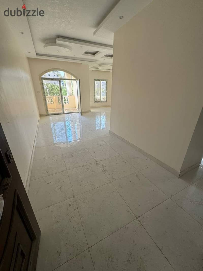 Ready to move in Apartment 3 bedrooms for sale Super lux in Al Narges Buildings 0