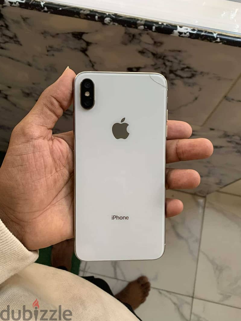 IPhone xs max السعر مفهوش فصال 2