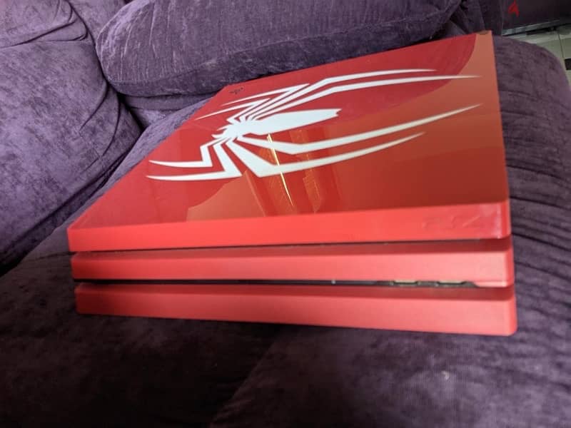 playstation 4 pro spiderman edition 4