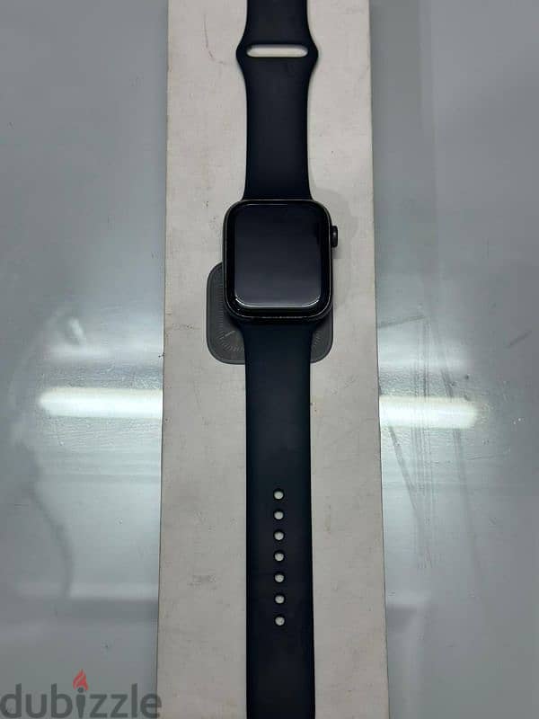 Apple Watch Series 5 44mm from America + 4 Bands + 3 Covers 6